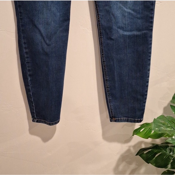 Westbound Woman High Rise Fit Straight Leg Blue Jeans Size 14W R - Picture 6 of 7